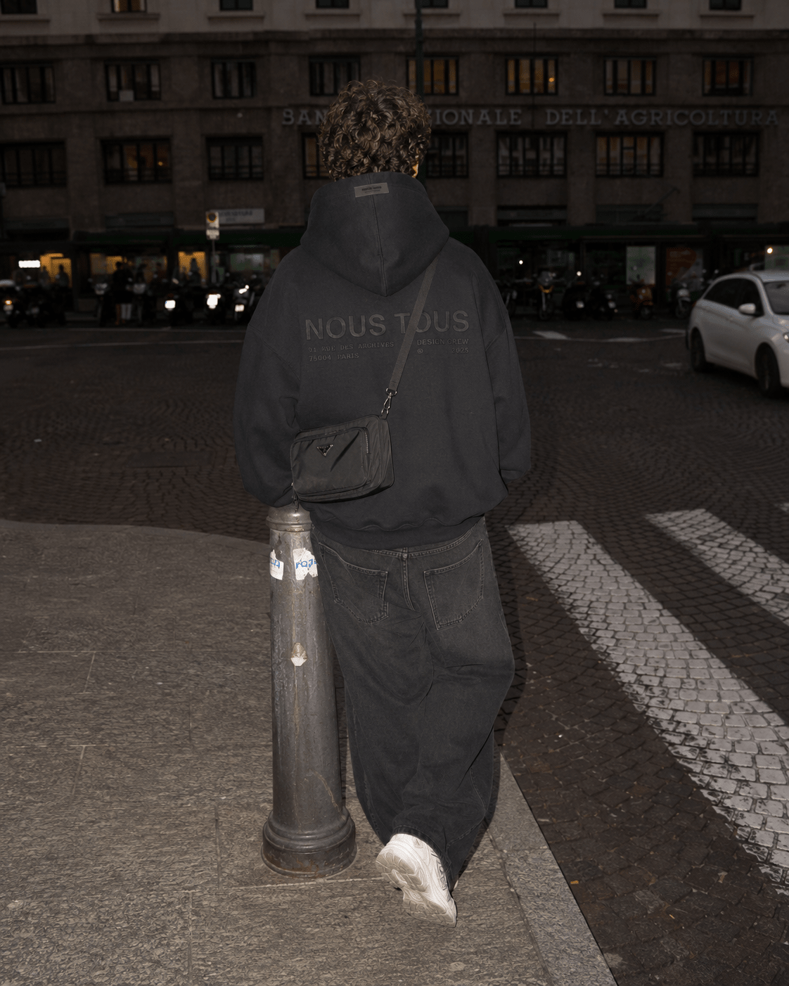 BLUZA DESIGN CREW CZARNY BLACKOUT - Nous Tous
