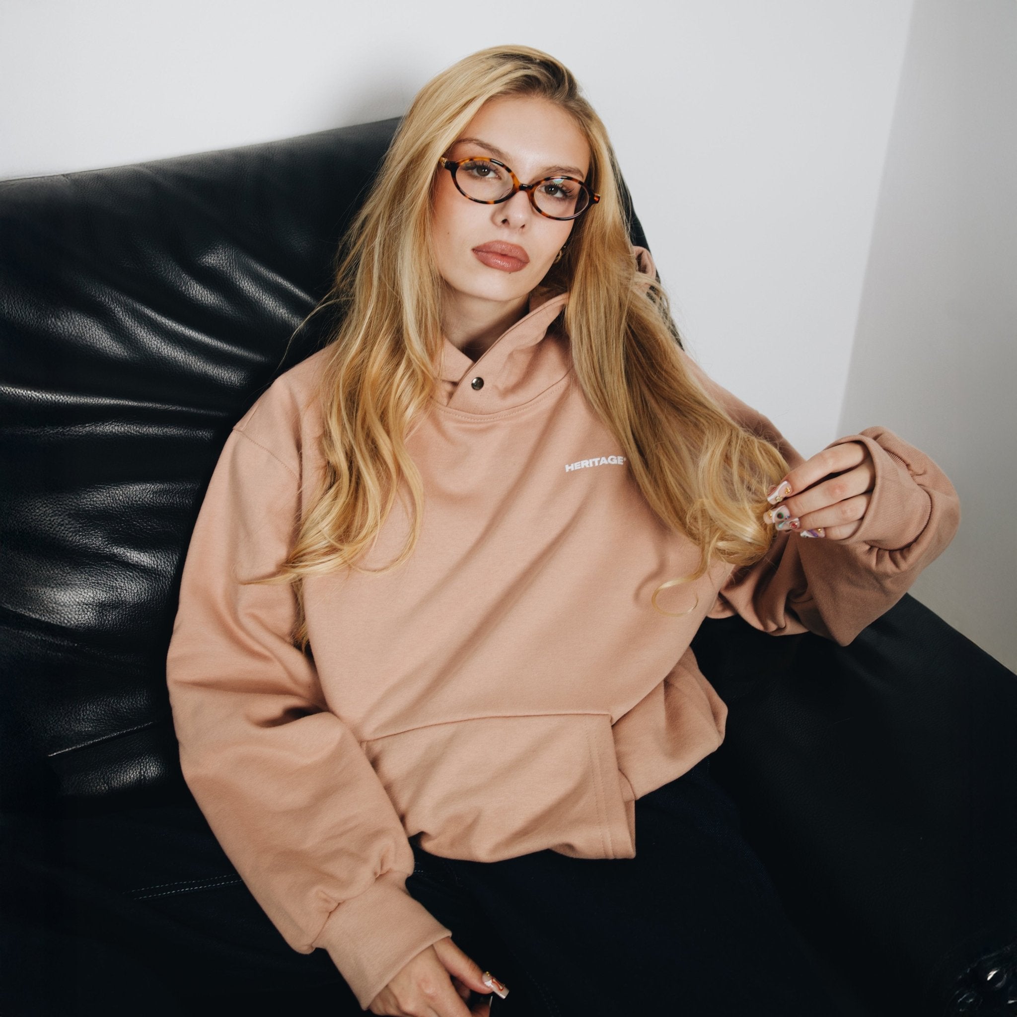 BLUZA DESIGN CREW POWDER NUDE - Nous Tous