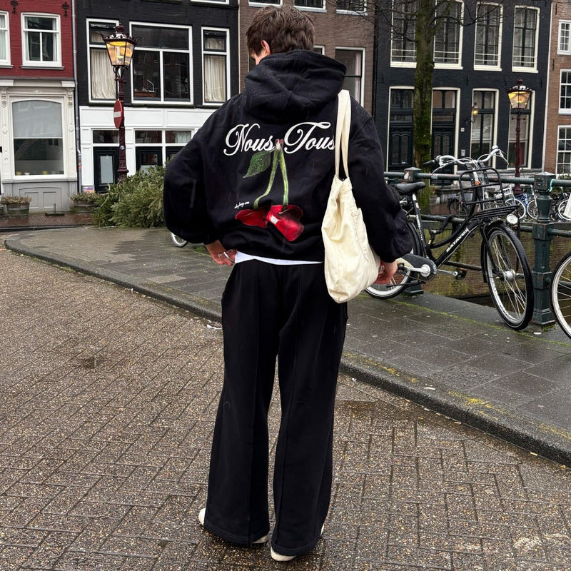BLUZA IN MY CHERRY ERA CZARNY - Nous Tous