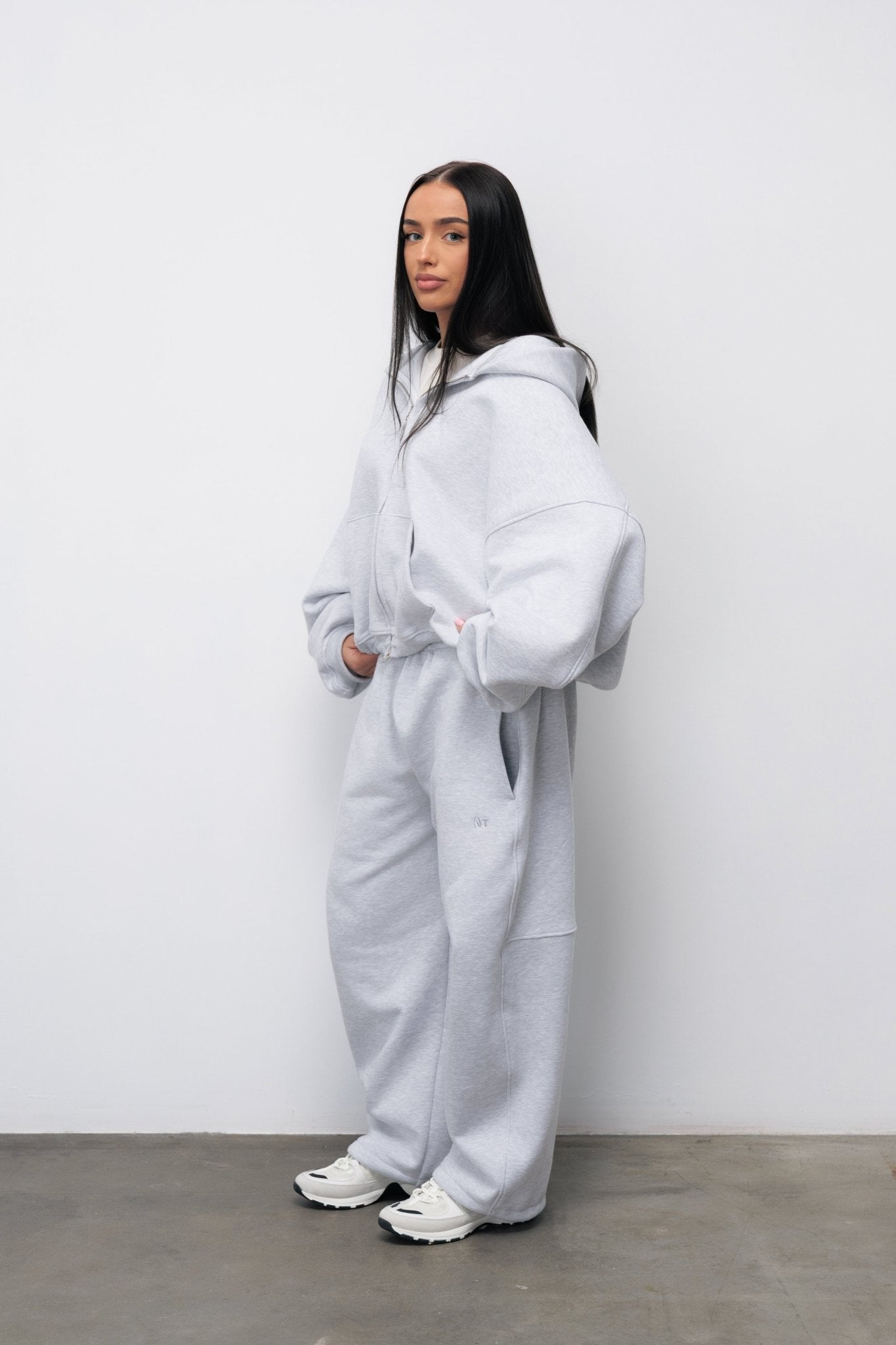 BLUZA ZIP FLUFFY VINTAGE GREY - Nous Tous