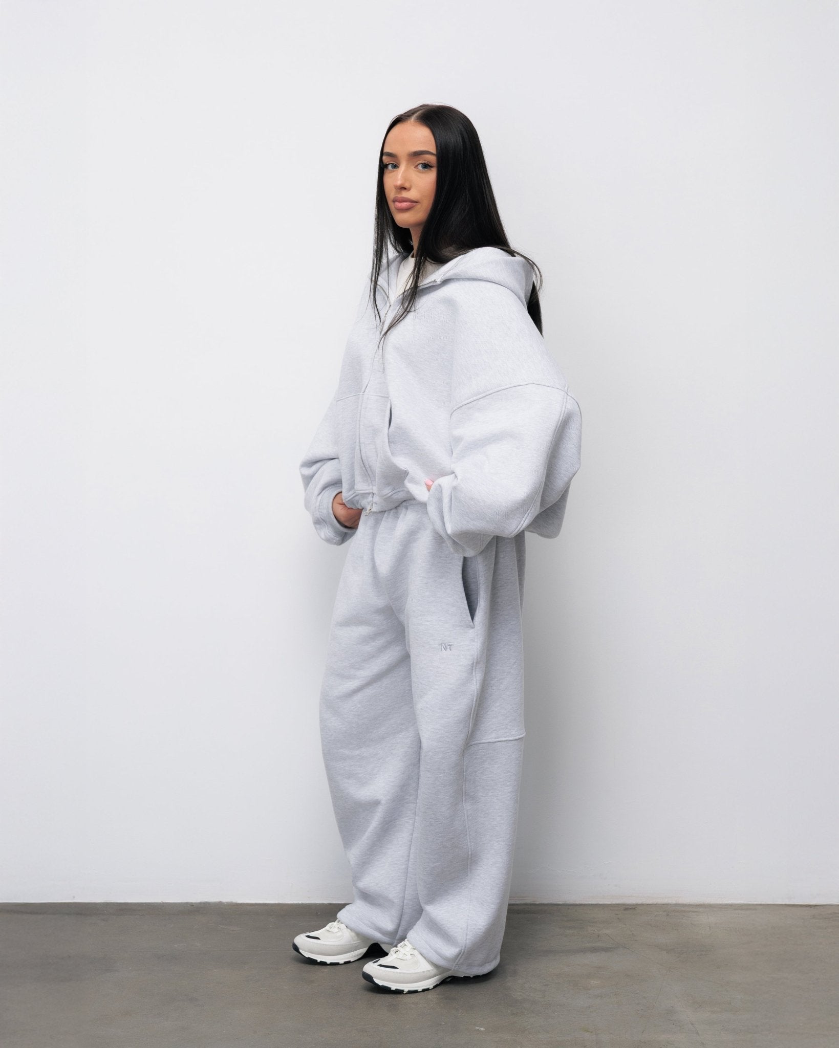 BLUZA ZIP FLUFFY VINTAGE GREY - Nous Tous