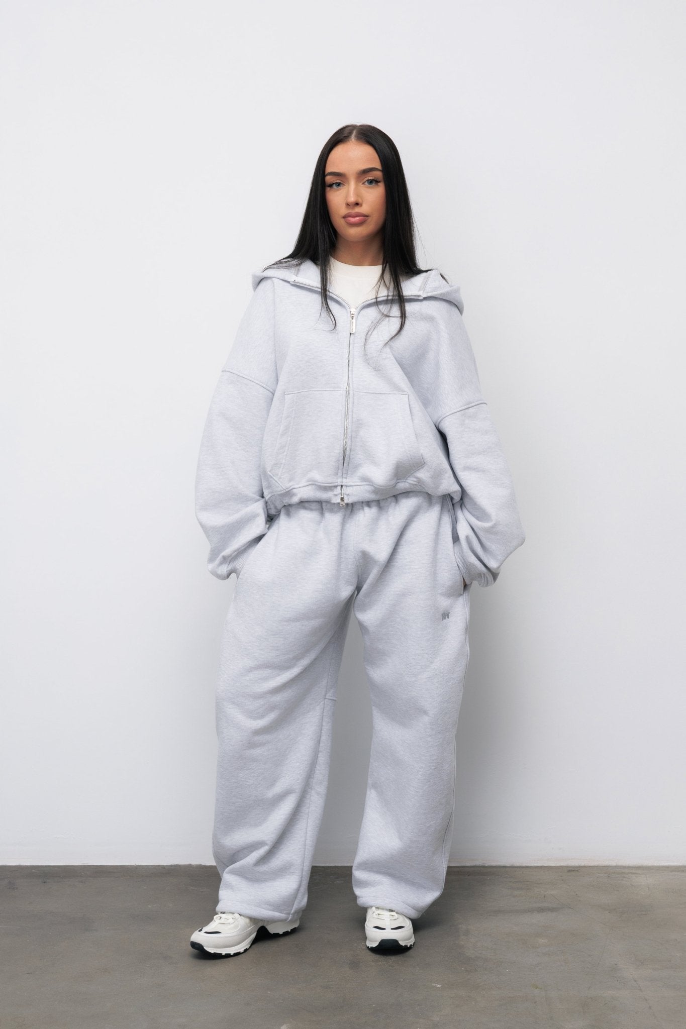 BLUZA ZIP FLUFFY VINTAGE GREY - Nous Tous