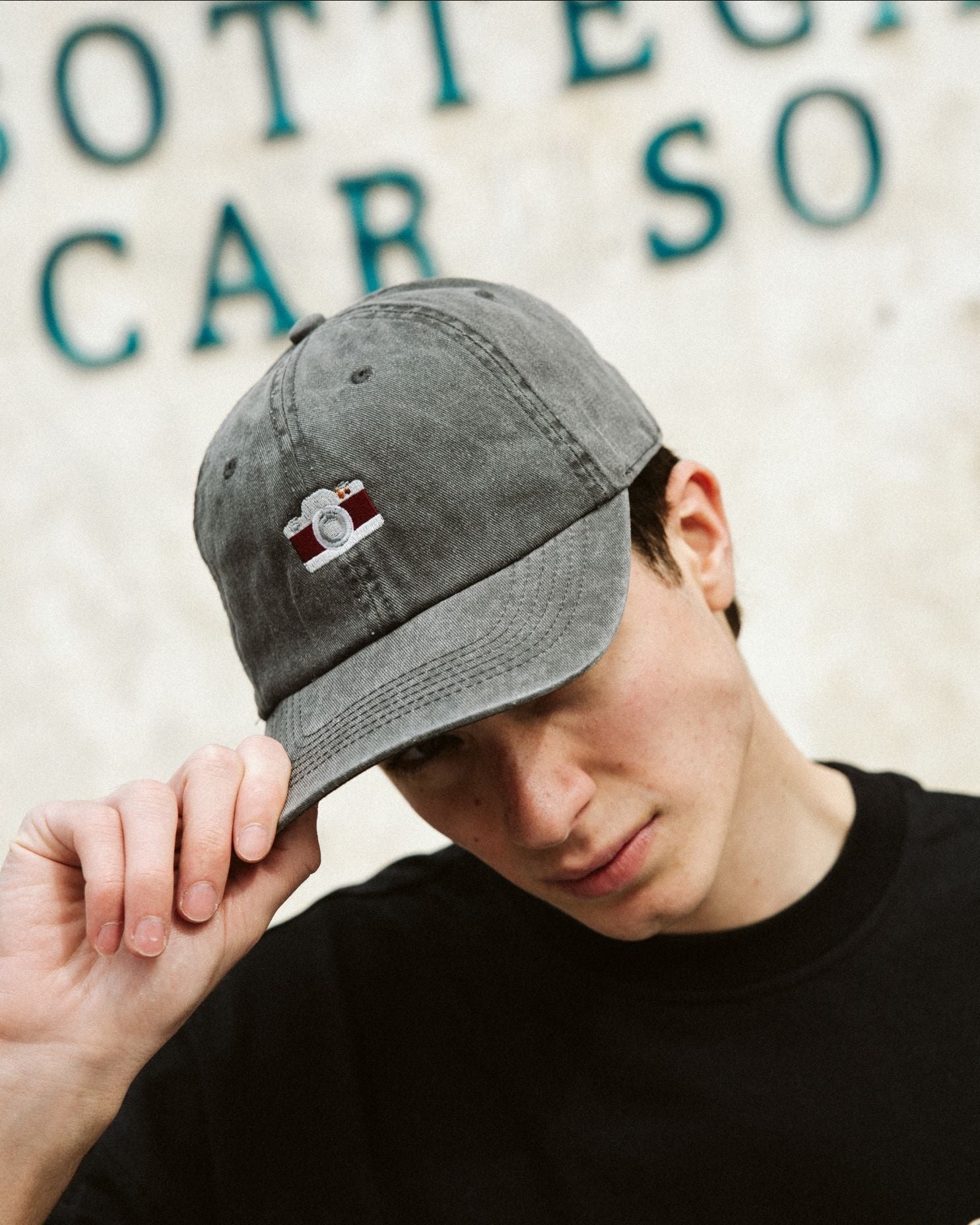 CZAPKA Z DASZKIEM NOUS TOUS MEMORIES WASHED BLACK - Nous Tous