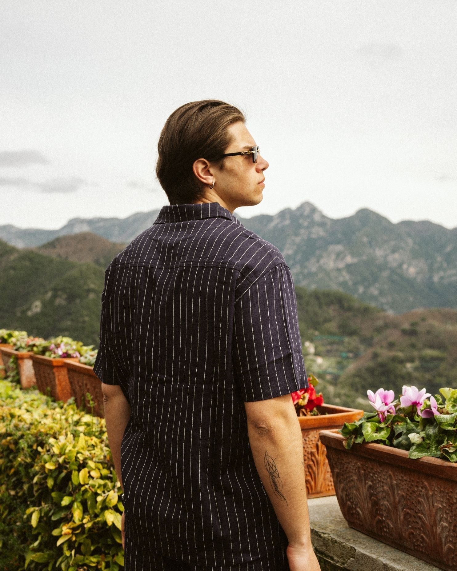 KOSZULA HERITAGE NAVY STRIPES Z DODATKIEM LNU - Nous Tous