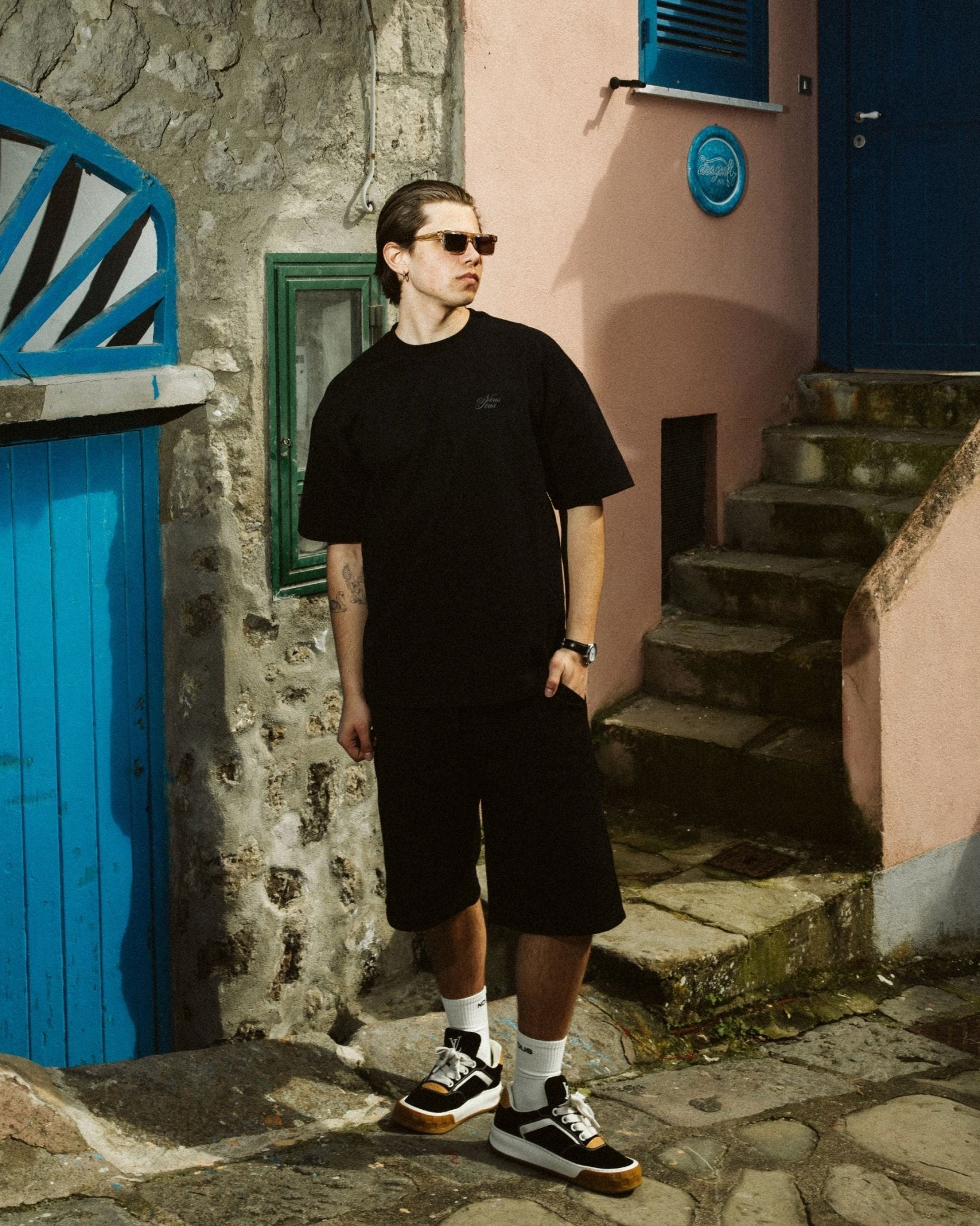 KOSZULKA ARCHANGEL GABRIEL BLACK - Nous Tous