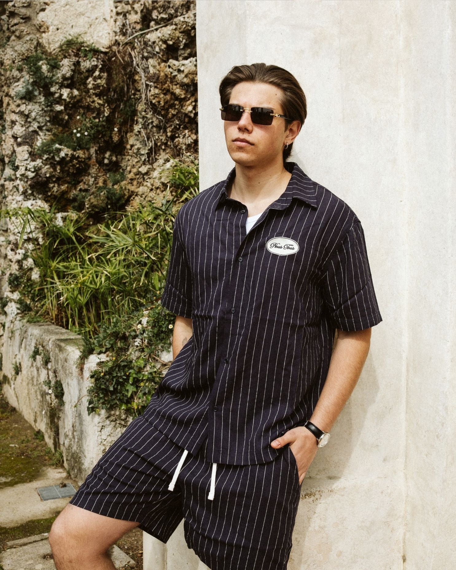 SPODNEKI HERITAGE NAVY STRIPES Z DODATKIEM LNU - Nous Tous