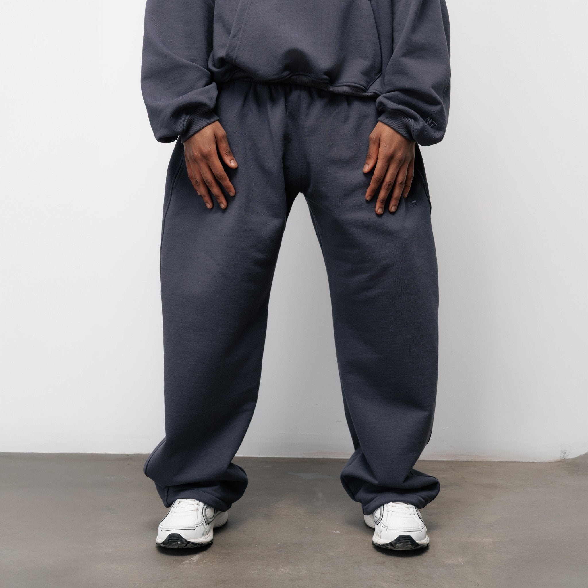 SPODNIE FLUFFY ONYX - Nous Tous