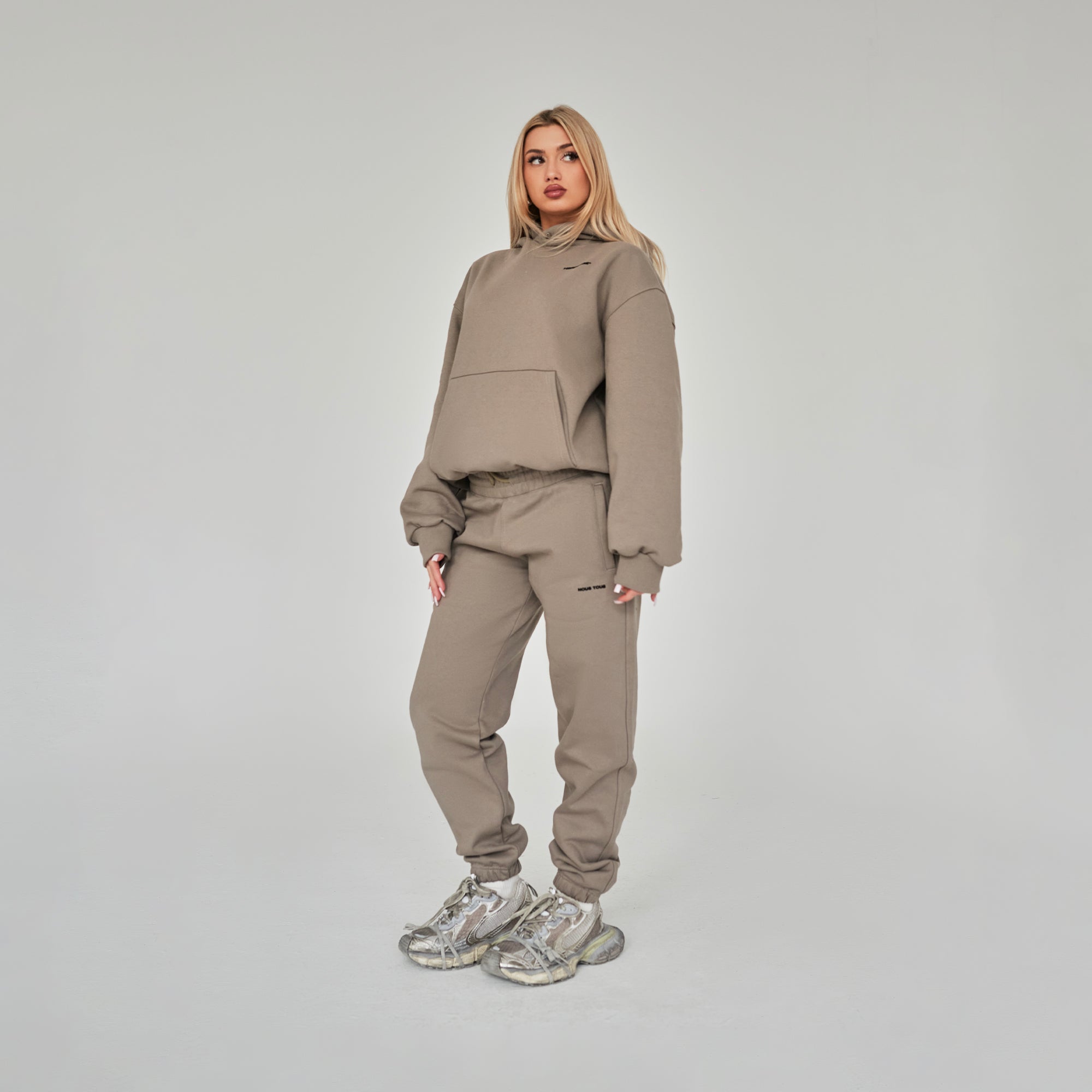 BLUZA DESIGN CREW KHAKI - Nous Tous